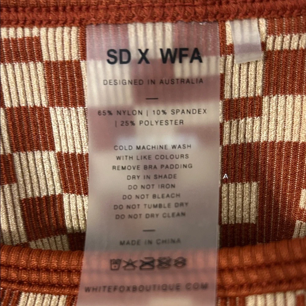 Whitefox x Sarah’s Day The Mojave Seamless Sports Bra Burnt Clay Mirage - Picture 4 of 7
